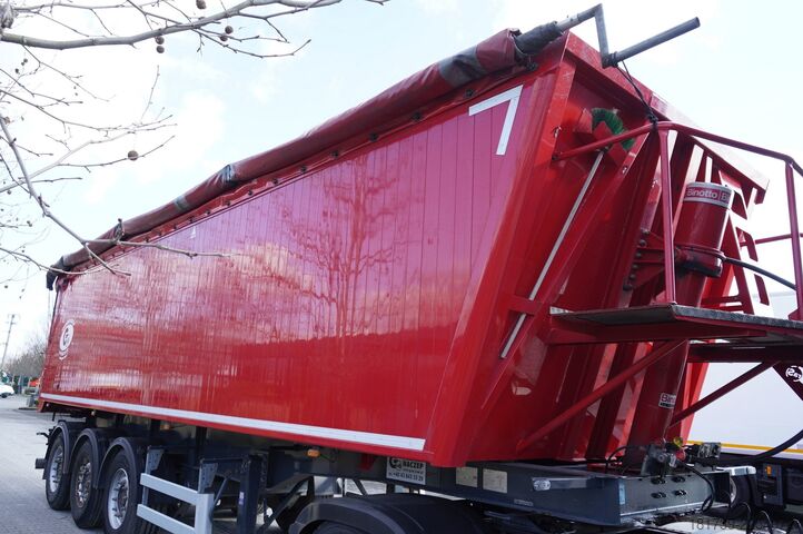 Tiptrailer GRAS GS 35.5t tipper semi-trailer / 48 m3