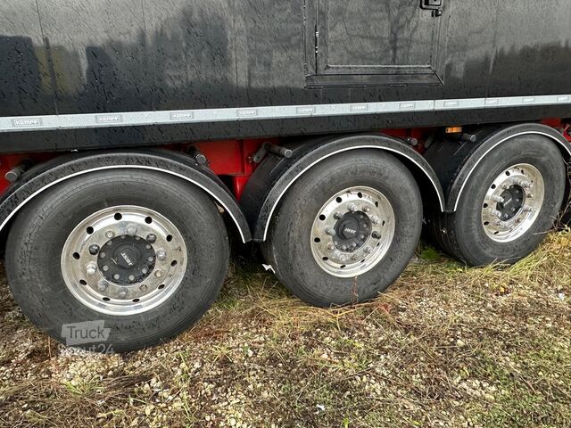 Tiptrailer KEMPF SKM AK unloader 4 chambers with lower ch