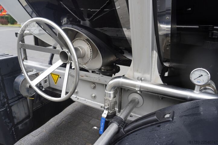 Bituminøs sættevogn Lag O-3-ST L4BH bitumen semi-trailer / ADR