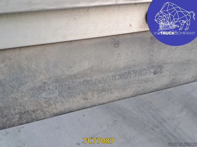 Sliding tarpaulins Schmitz Cargobull 