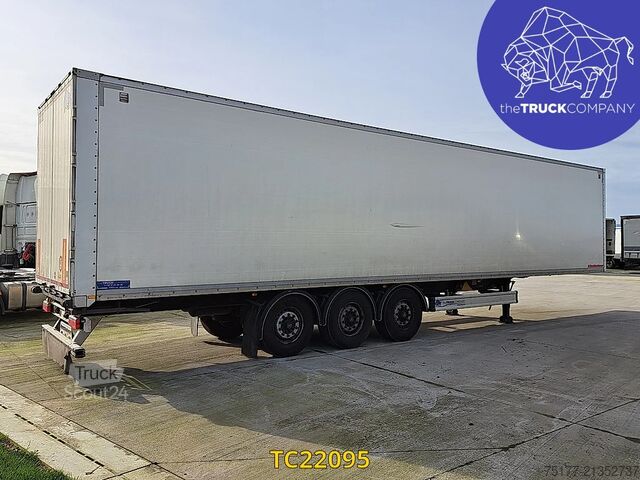 Kovček Kässbohrer SBT