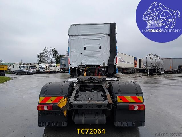 Padrão-SZM Mercedes-Benz Actros 1945