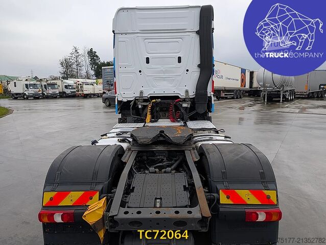 Padrão-SZM Mercedes-Benz Actros 1945