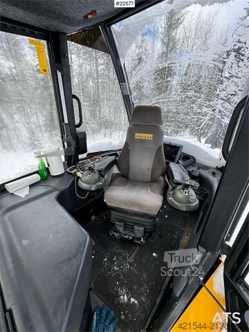 Aratógép Ponsse Ergo Harvester with H7 Head and Ilsbo Brush Cutter