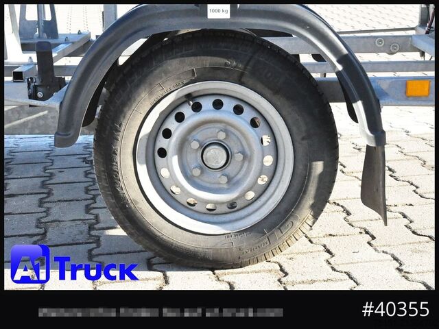 Причіп HUMBAUR Nissen B2/10 Absperrtafel Verkehrsleittafel Warntafel