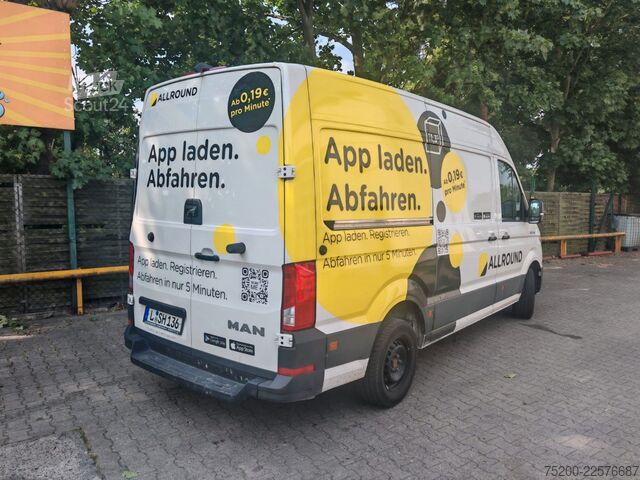Ploščati dostavnik MAN TGE Kasten ,ittel/hoch / AHK / KAM
