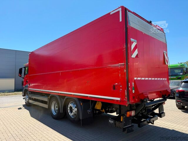 LKW mit Getränkeaufbau MAN TGS 26.420 / LBW / LENKACHSE / 2 x AHK / 18 PAL