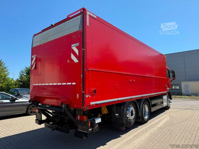 LKW mit Getränkeaufbau MAN TGS 26.420 / LBW / LENKACHSE / 2 x AHK / 18 PAL