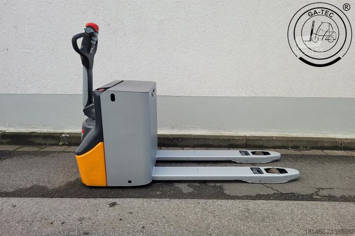 Kézi raklapemelő Still ECU 16