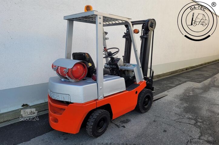Treibgasstapler Nissan FO1 A15U