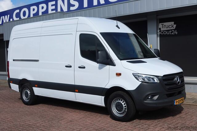 Dobozos furgon Mercedes-Benz Sprinter 317 CDI