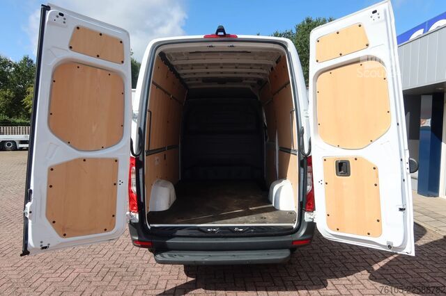 Dobozos furgon Mercedes-Benz Sprinter 317 CDI
