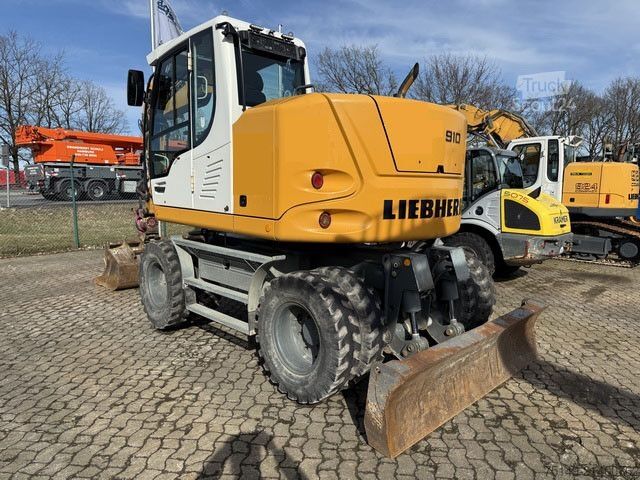 Koparka kołowa LIEBHERR A 910 Compact Litronic, Tilt, Löffelpaket, TOP