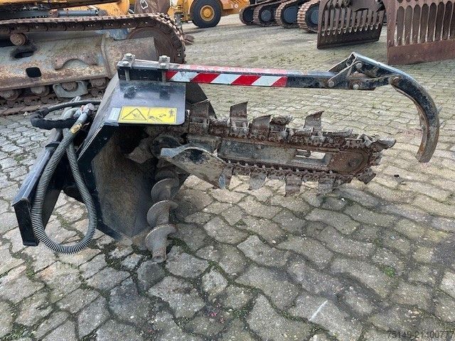 Cits DITCH-WITCH R300, Kompakter-Raupen-Werkzeugträger,