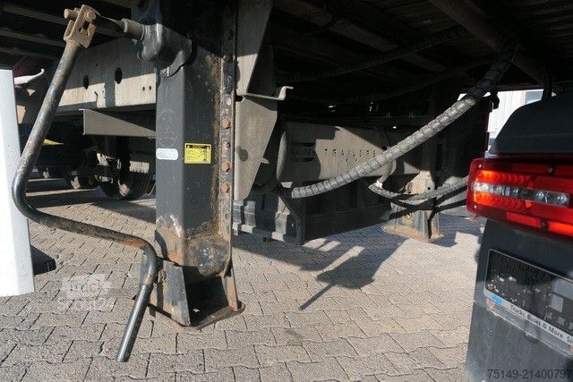 Puspiekabe ar staigājošo grīdu KNAPEN K 100, 92m³, 7mm XD-Boden, Luft-Lift, SAF