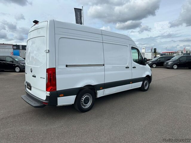 Komercijalno vozilo sa visokim krovom MERCEDES-BENZ Sprinter 317 CDI KA/L2H2/3665/MBUX/KAMERA/NAVI/A