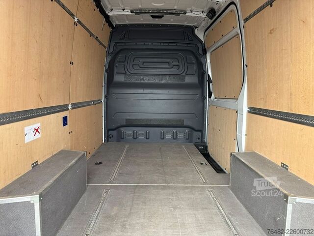 Komercijalno vozilo sa visokim krovom MERCEDES-BENZ Sprinter 317 CDI KA/L2H2/3665/MBUX/NAVI/AUTOMATI