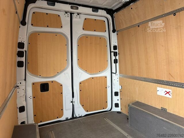 Komercijalno vozilo sa visokim krovom MERCEDES-BENZ Sprinter 317 CDI KA/L2H2/3665/MBUX/NAVI/AUTOMATI
