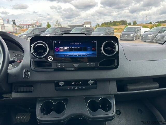 Komercijalno vozilo sa visokim krovom MERCEDES-BENZ Sprinter 317 CDI KA/L2H2/3665/MBUX/NAVI/AUTOMATI