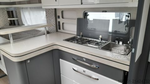 Жилой прицеп Hobby Excellent 560 CFe Auflastung 2000 kg