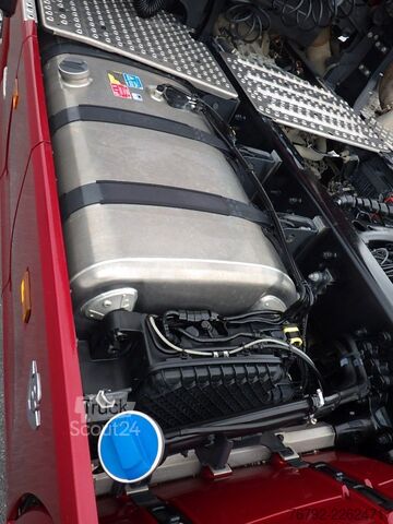 Standardowy ciągnik siodłowy SCANIA R 660 XT 6x4 B /Ret./Hydr./ALCOA /Leder/Vollluft