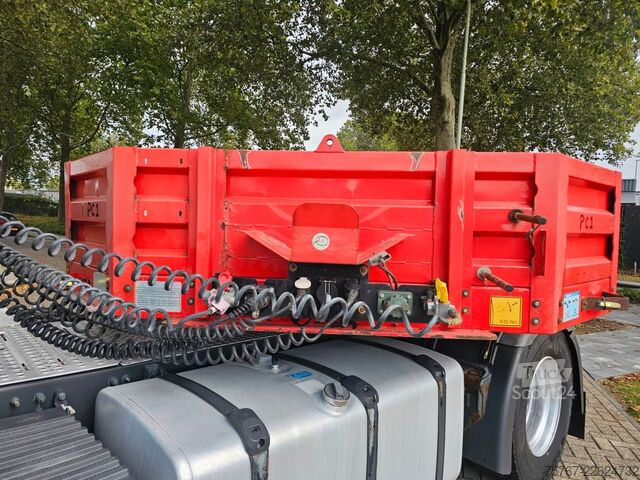 Naczepa niskopodwoziowa KÄSSBOHRER LB3E Mit Hydrauliesche Rampen