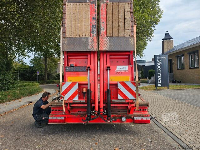 Naczepa niskopodwoziowa KÄSSBOHRER LB3E Mit Hydrauliesche Rampen