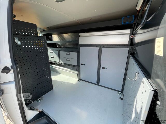 Furgon blaszak VW T6 KA lang/ 4x4/ AC/ Standhzg./ AHK/ Werkstatt