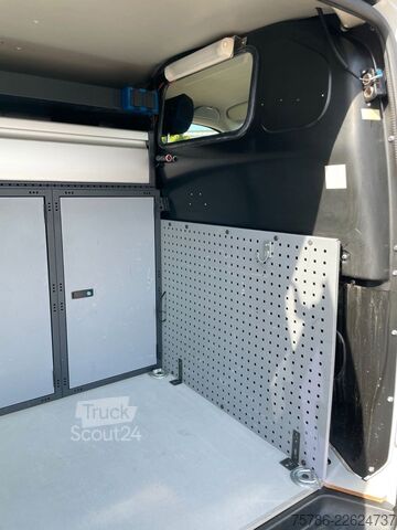 Furgon blaszak VW T6 KA lang/ 4x4/ AC/ Standhzg./ AHK/ Werkstatt