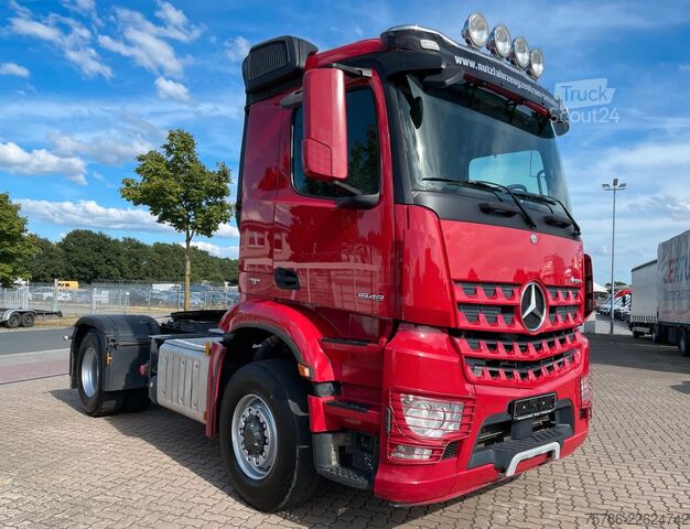 Standardowy ciągnik siodłowy MERCEDES-BENZ Arocs 1848/ 4x4H/ AC/ 2K-Kipphydr./ LOF Zul.