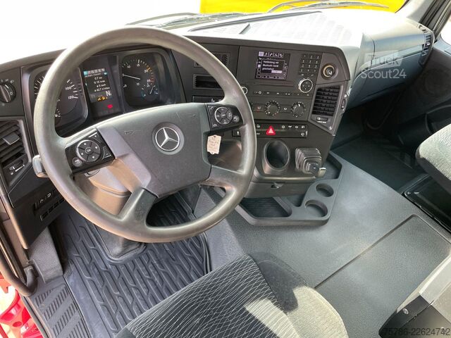 Standardowy ciągnik siodłowy MERCEDES-BENZ Arocs 1848/ 4x4H/ AC/ 2K-Kipphydr./ LOF Zul.