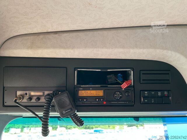 Standardowy ciągnik siodłowy MERCEDES-BENZ Arocs 1848/ 4x4H/ AC/ 2K-Kipphydr./ LOF Zul.