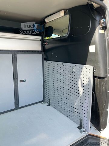 Furgon blaszak VW T6 KA lang/ 4x4/ AC/ Standhzg./ AHK/ Werkstatt