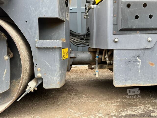 Tandemwals Dynapac CC1200