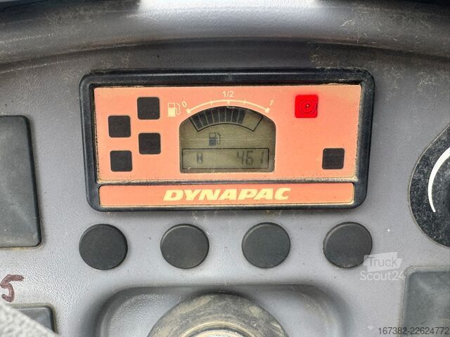 Tandemový válec Dynapac CC1200