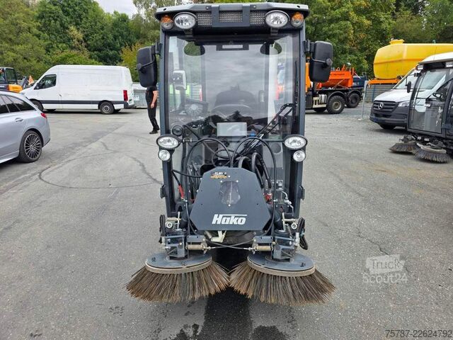 Cilindru compactor HAKO Citymaster 600 mit 2 Besen,Mähwerk,Winterdienst