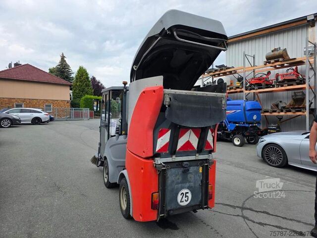Cilindru compactor HAKO Citymaster 600 mit 2 Besen,Mähwerk,Winterdienst