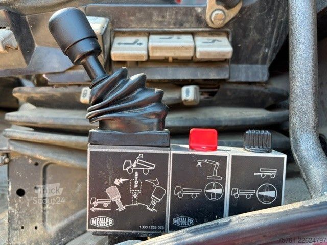 Pašizgāzējs kravas automašīna MERCEDES-BENZ 1824 AK  Kipper Kran