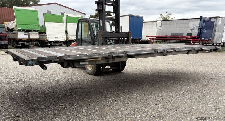 Atvērts maināms korpuss Wecon Verzinkte Plattform 7,45m Zurringe