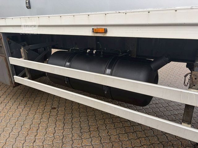 Reefer semitrailer  2 Akslet Køletrailer