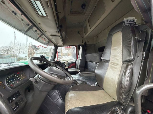 Roll-off tipper truck VOLVO FMX500 8X4