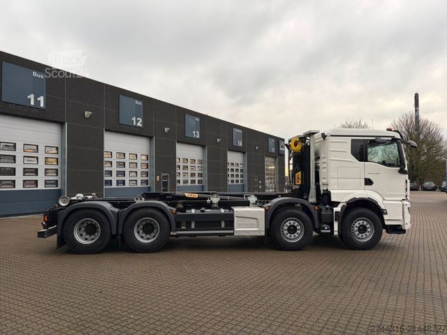 Крюковой мусоровоз MAN TGS 35.520 8X4 BL CH