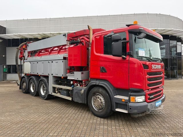Camion-citerne à vide SCANIA G450 8X4
