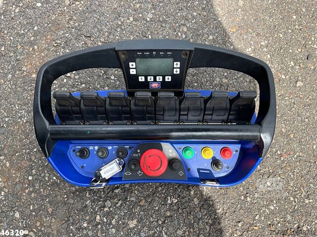 Darus teherautó Volvo FM 500 Euro 6 HMF 50 Tonmeter laadkraan + Fly-J...