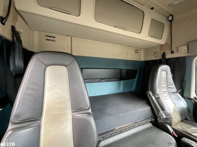 Kranbil Volvo FM 500 Euro 6 HMF 50 Tonmeter laadkraan + Fly-J...