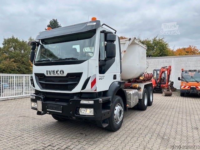 Tipper truck IVECO 410 TRAKKER Wechselsystem Kipper + Asphaltmulde
