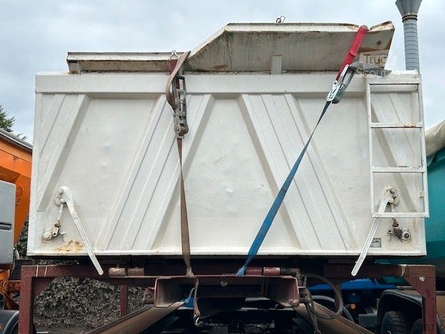 Kiepwagen IVECO 410 TRAKKER Wechselsystem Kipper + Asphaltmulde