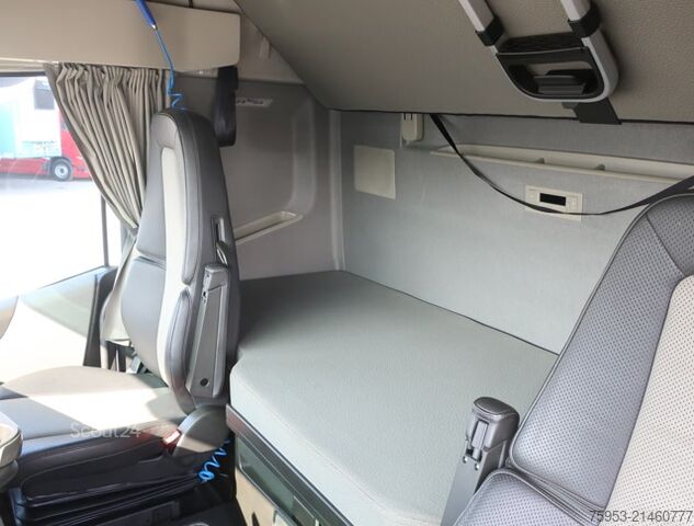 Standaard trekker Volvo FH 500 Aero TC I-Save Retarder Alcoa Leder