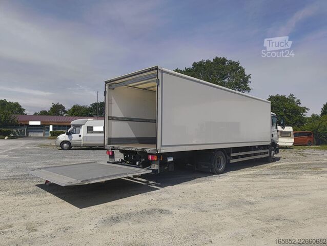 Kovček MAN TGM 15.290