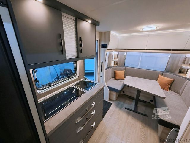 Caravan HOBBY De Luxe 495 UL Ausgestellt Modell 2026!